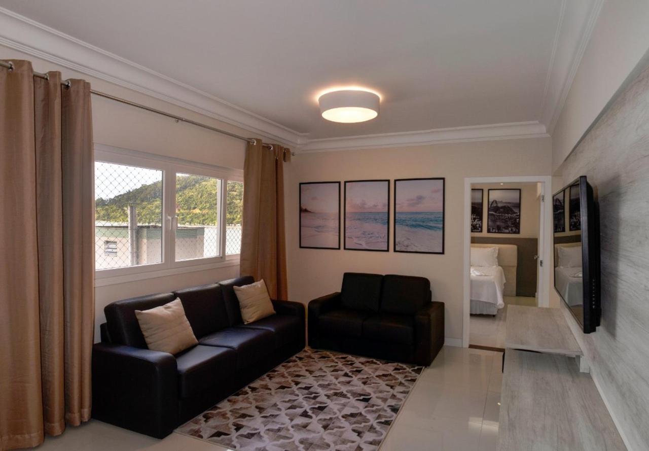 Frente Mar Pe Na Areia, Na Av Atlantica Appartement Balneário Camboriú Buitenkant foto